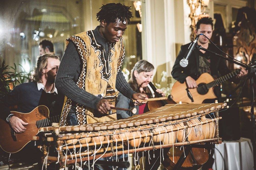 Cibo, musica e intercultura al centro de “Gli incontri di Oltrepassare”